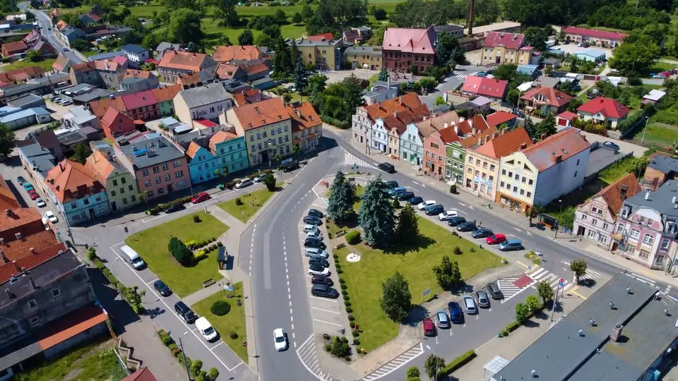 Kino plenerowe w Wąsoszu: darmowe seanse w sobotę w amfiteatrze