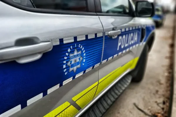 45-latka zatrzymana do kontroli mimo cofniętych uprawnień – to nie był jej jedyny problem