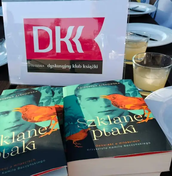 Spotkanie DKK w Dworku Opartowo – „Szklane Ptaki” Katarzyny Zyskowskiej