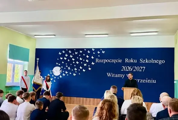 Rozpoczęcie roku szkolnego 2026/2027 w Szczuczynie: powitanie pierwszoklasistów i plany na nowy rok