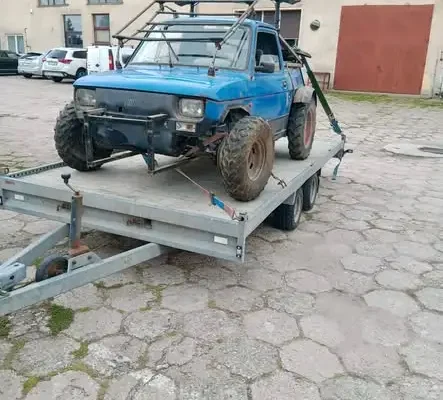Nowy nabytek w warsztacie ZS w Szczuczynie – mała bestia czeka na remont