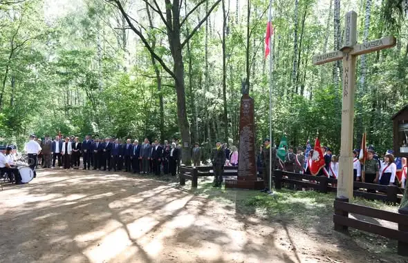 82. rocznica Bitwy na Grzędach. Leśnicy i mieszkańcy uczcili pamięć bohaterów