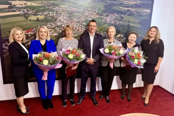 Dzień Edukacji Narodowej w Gminie Wąsosz: Wójt podziękował dyrektorom szkół